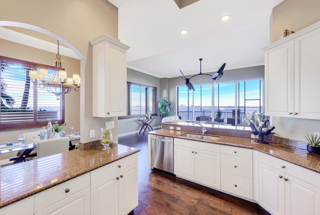 2104 W First St #301, Fort Myers, FL 33901