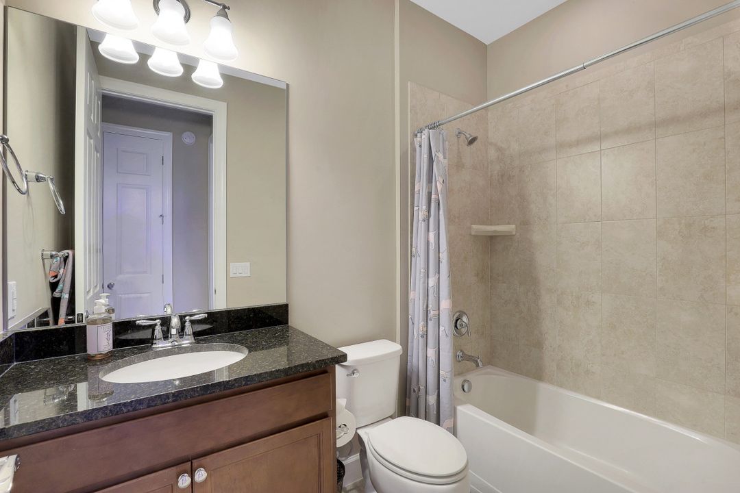 7594 Jacaranda Ln, Naples, FL 34114