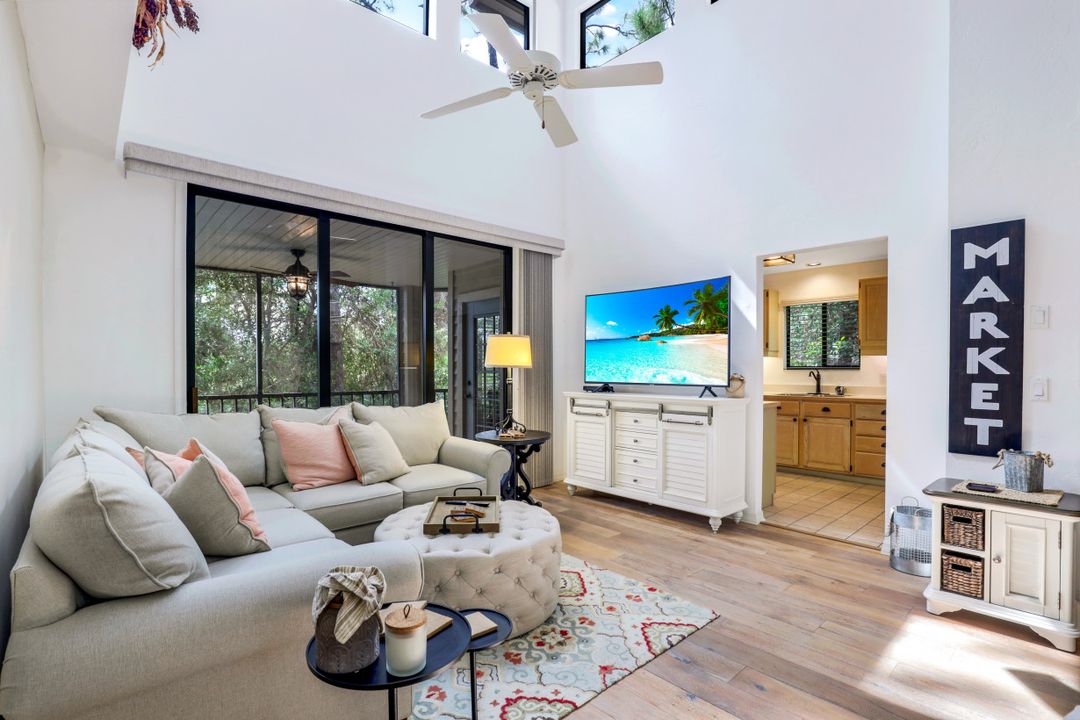 27100 Oakwood Lake Dr, Bonita Springs, FL 34134