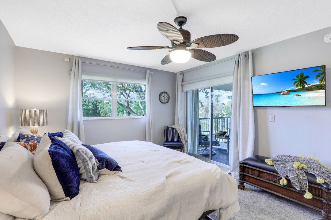 5651 Rattlesnake Hammock Rd #201C, Naples, FL 34113