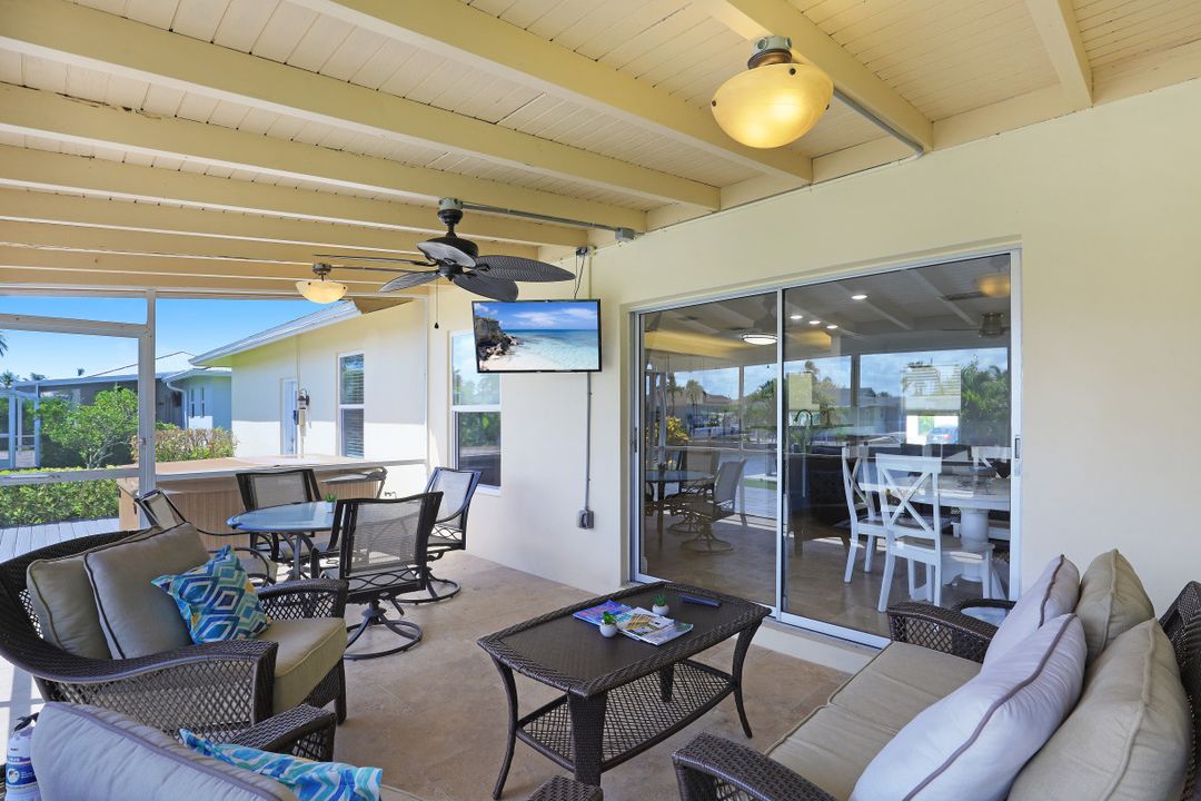 787 Apple Ct, Marco Island, FL 34145