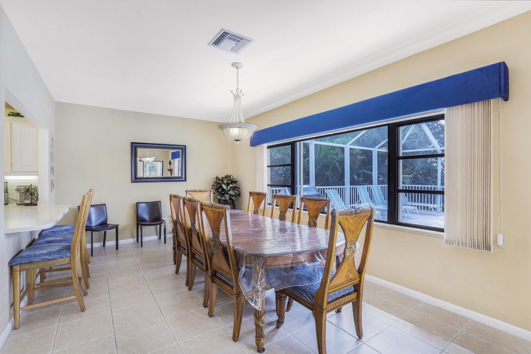 550 Inlet Dr, Marco Island, FL 34145