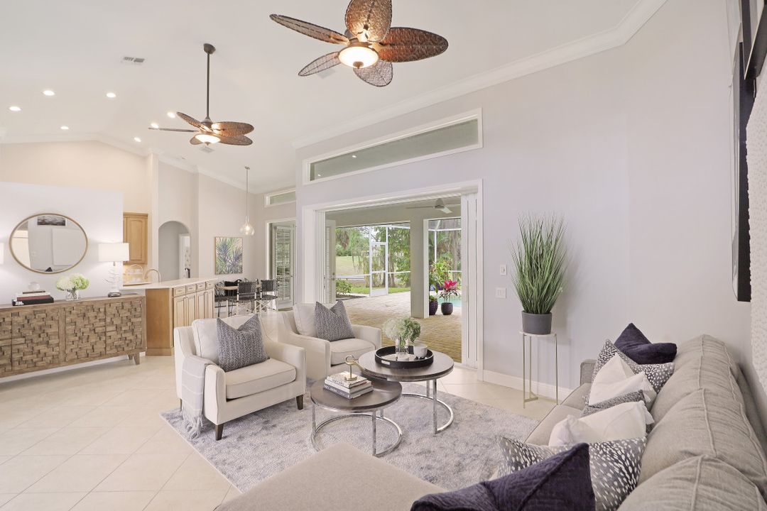 9107 Pinnacle Ct, Naples, FL 34113