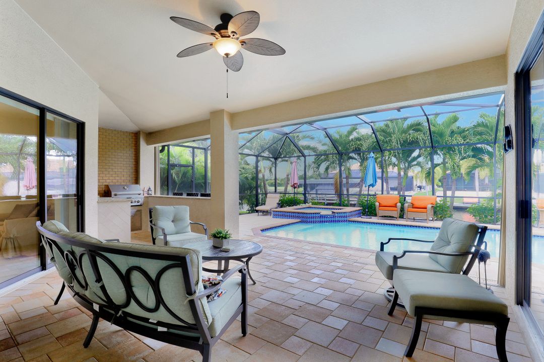 4330 SW 19th Pl, Cape Coral, FL 33914