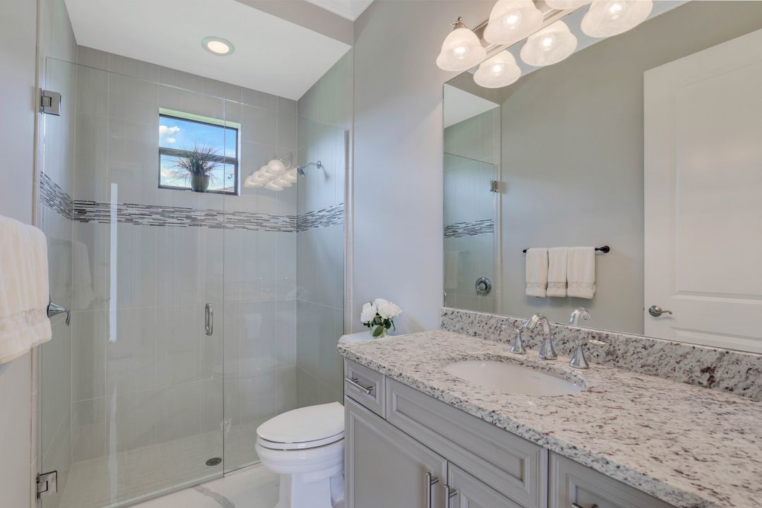 9559 Via Lago Way, Fort Myers, FL 33912