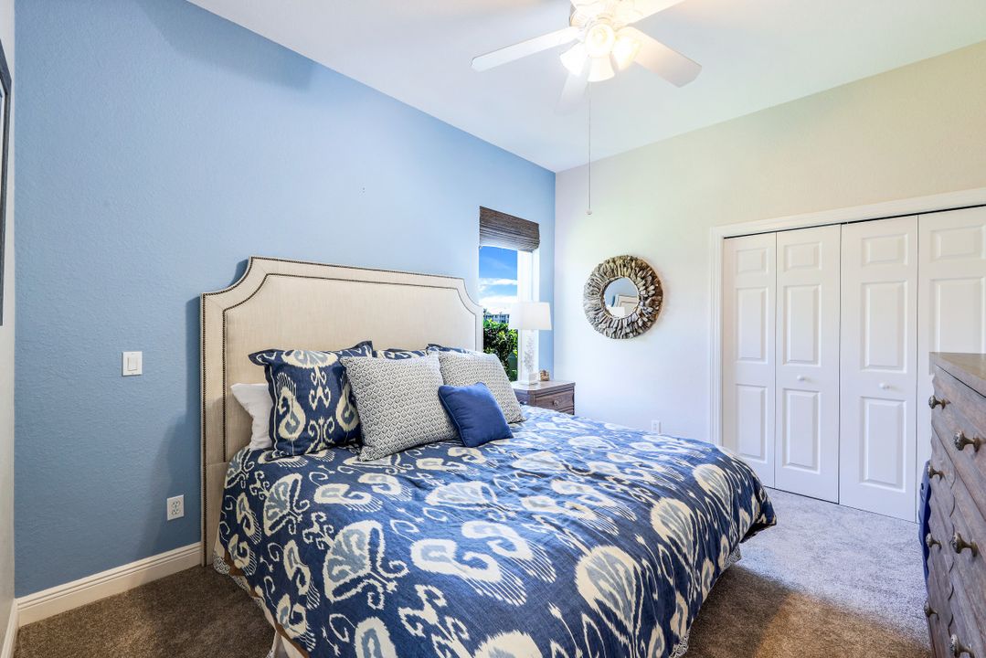 8979 Morgan Ct, Naples, FL 34113