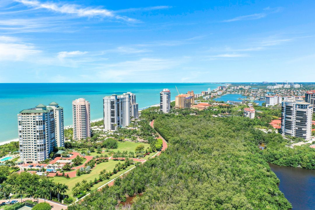 8171 Bay Colony Dr #1103, Naples, FL 34108