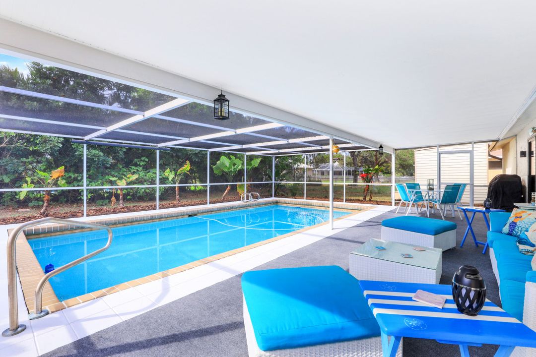 1214 SE 30th Terrace, Cape Coral, FL 33904