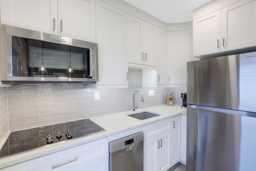 240 N Collier Blvd #E10, Marco Island, FL 34145
