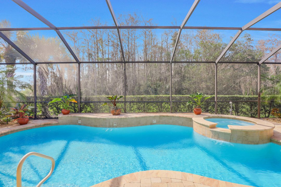 9359 Marble Stone Dr, Naples, FL 34120