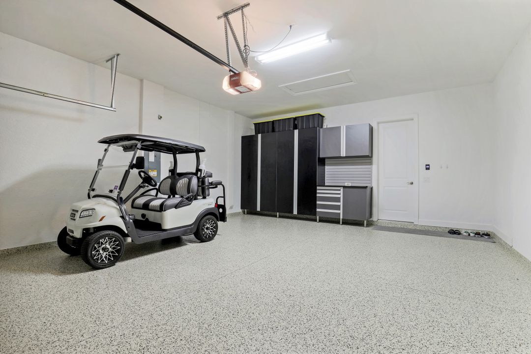 9496 Montelanico Loop, Naples, FL 34119