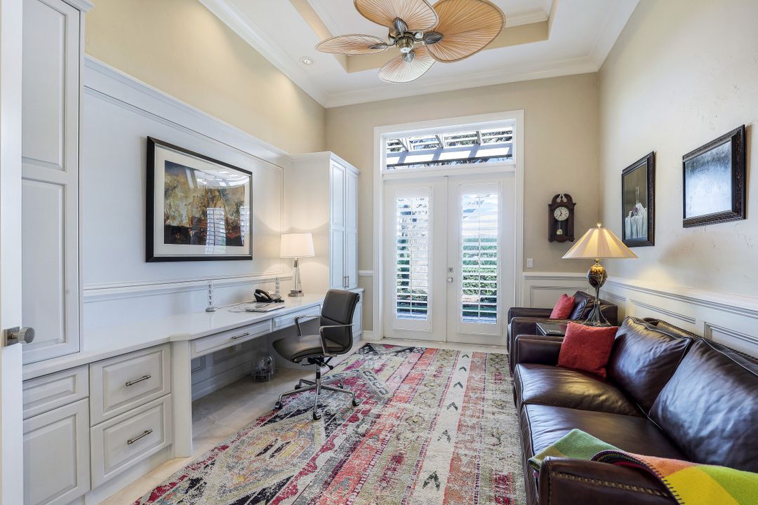 1564 Gormican Ln, Naples, FL 34110