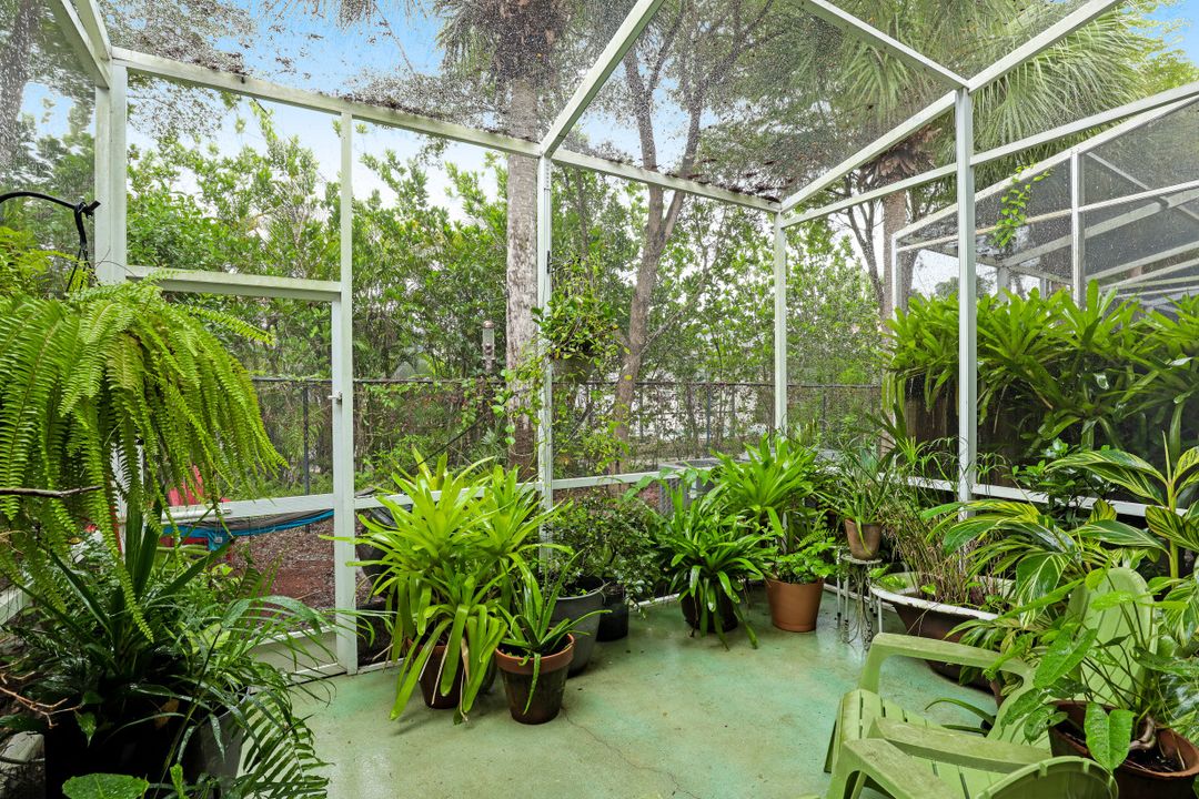 15809 Marcello Cir, Naples, FL 34110