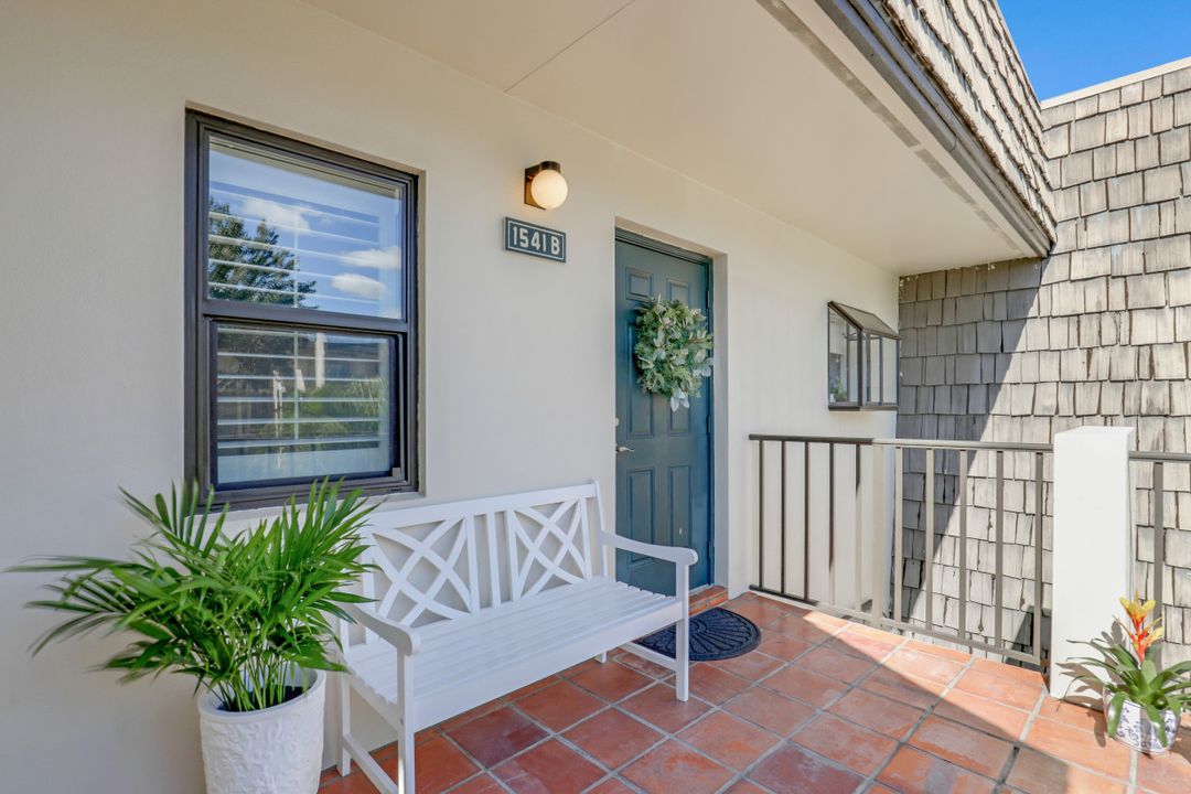 1541 Oyster Catcher Point, Naples, FL 34105