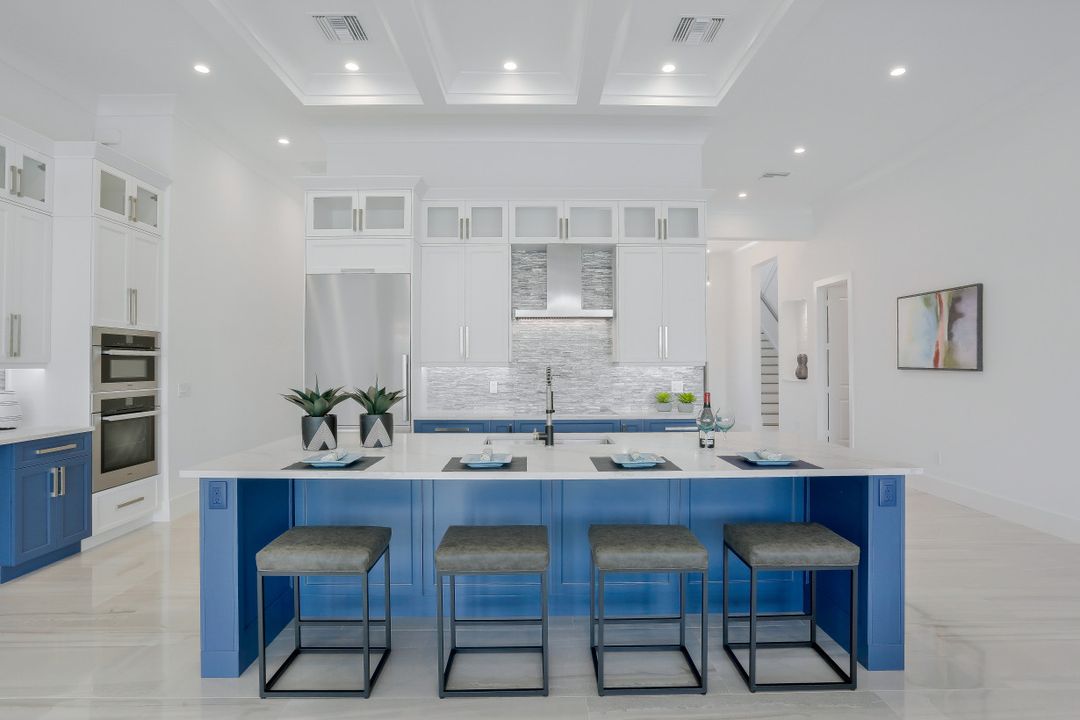 5305 Bayshore Ave, Cape Coral, FL 33904