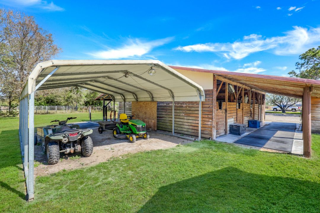 6440 Staley Farms Rd, Fort Myers, FL 33905