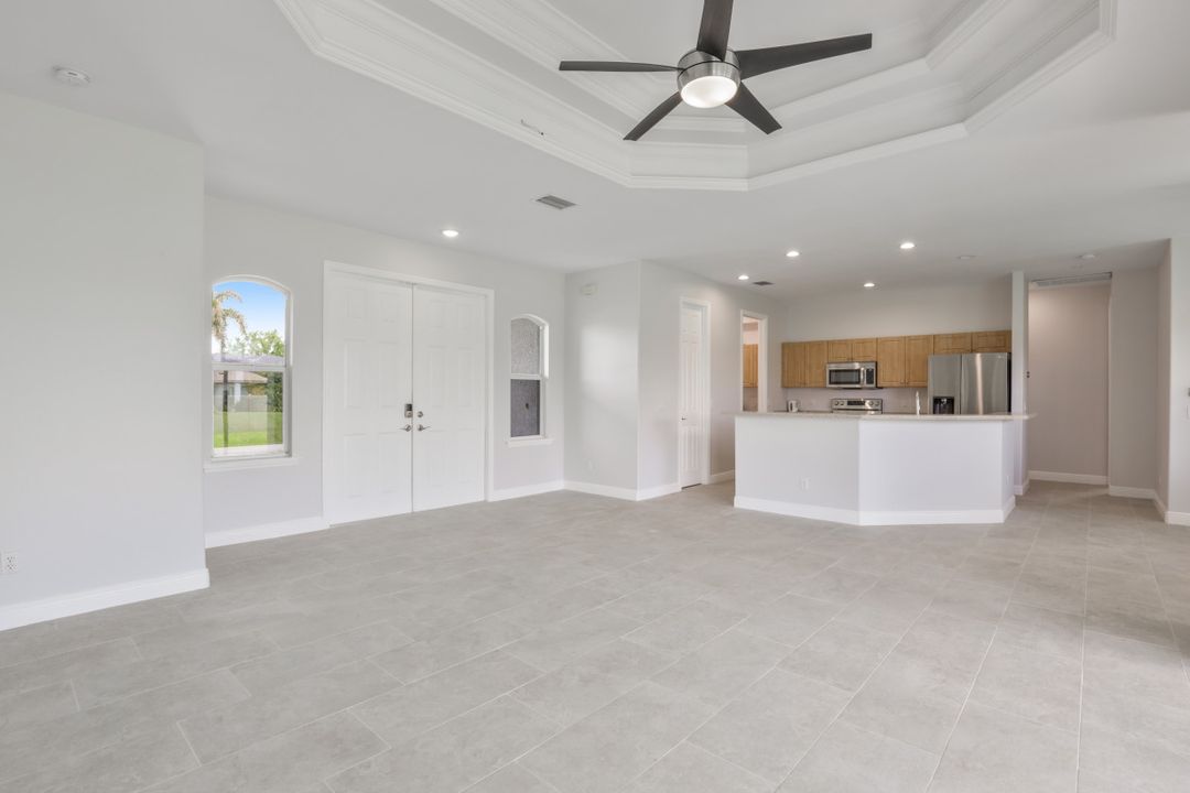 2921 SW 16th Pl, Cape Coral, FL 33914