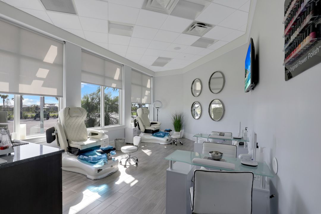 19080 Marquesa Dr, Fort Myers, FL 33913