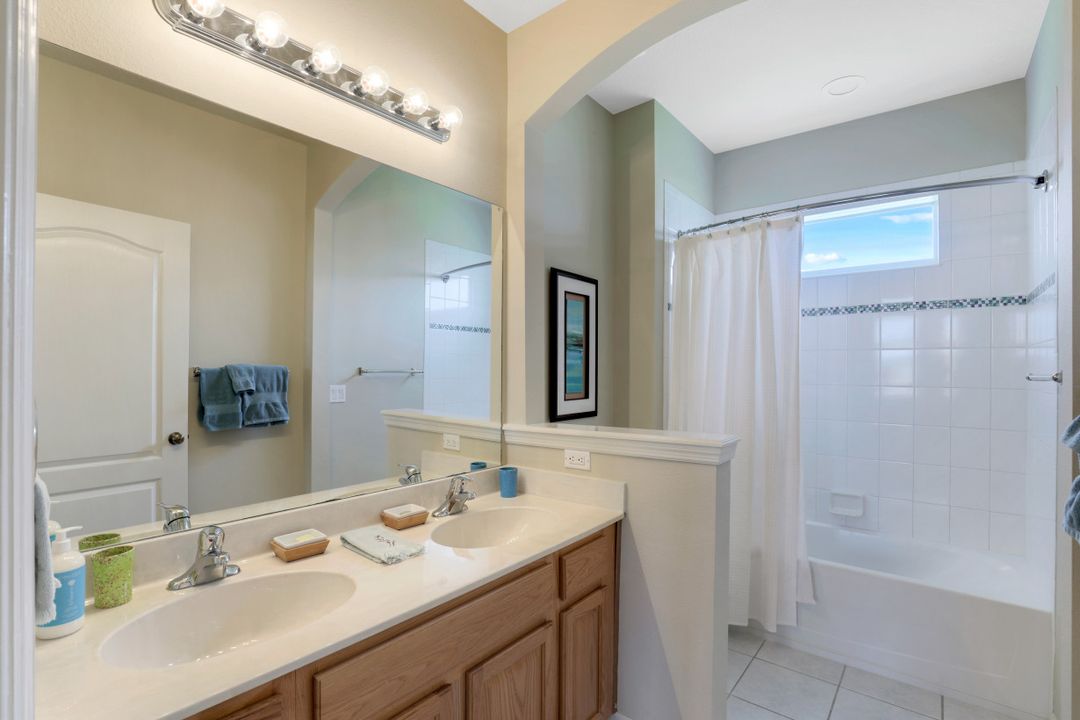 3028 Via San Marco Ct, Fort Myers, FL 33905