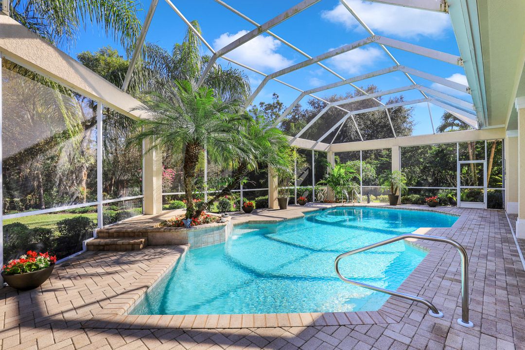 1367 Wood Duck Trail, Naples, FL 34108