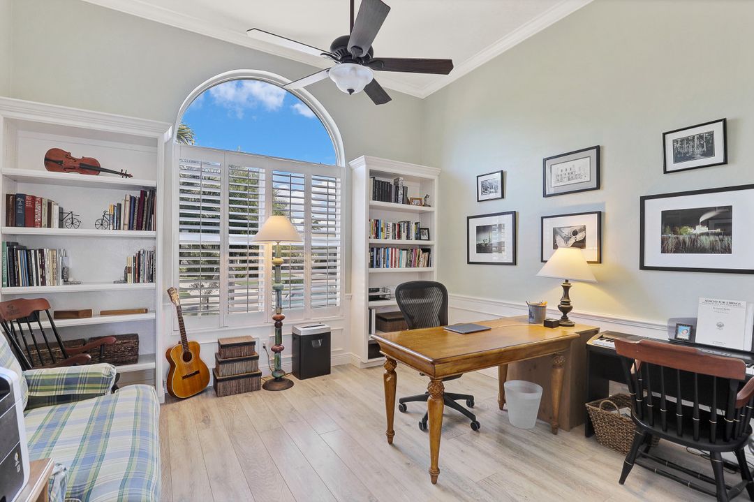 264 Rockhill Ct, Marco Island, FL 34145