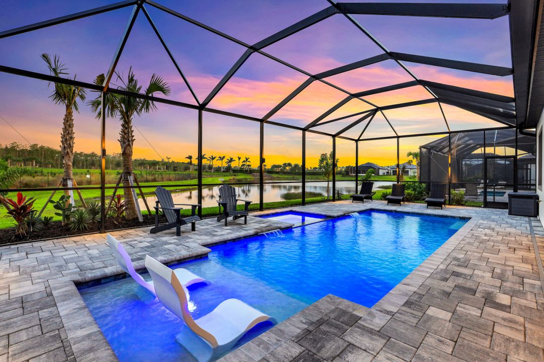 19617 Waterman Ct, Miromar Lakes, FL 33913