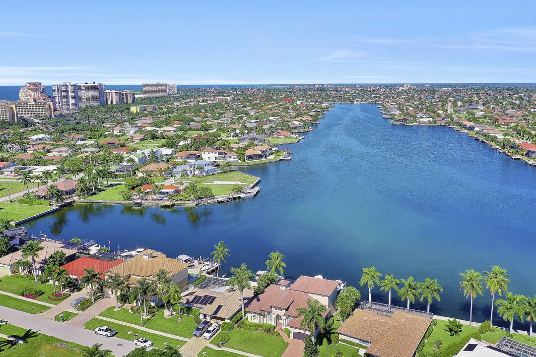 1056 Fieldstone Dr, Marco Island, FL 34145