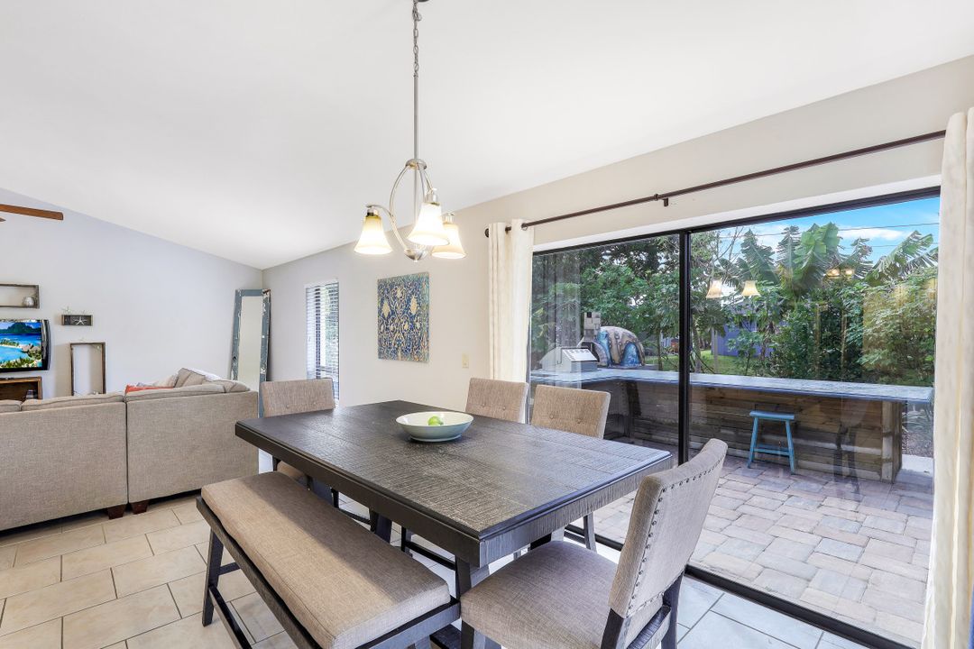 3914 SE 4th Ave, Cape Coral, FL 33904