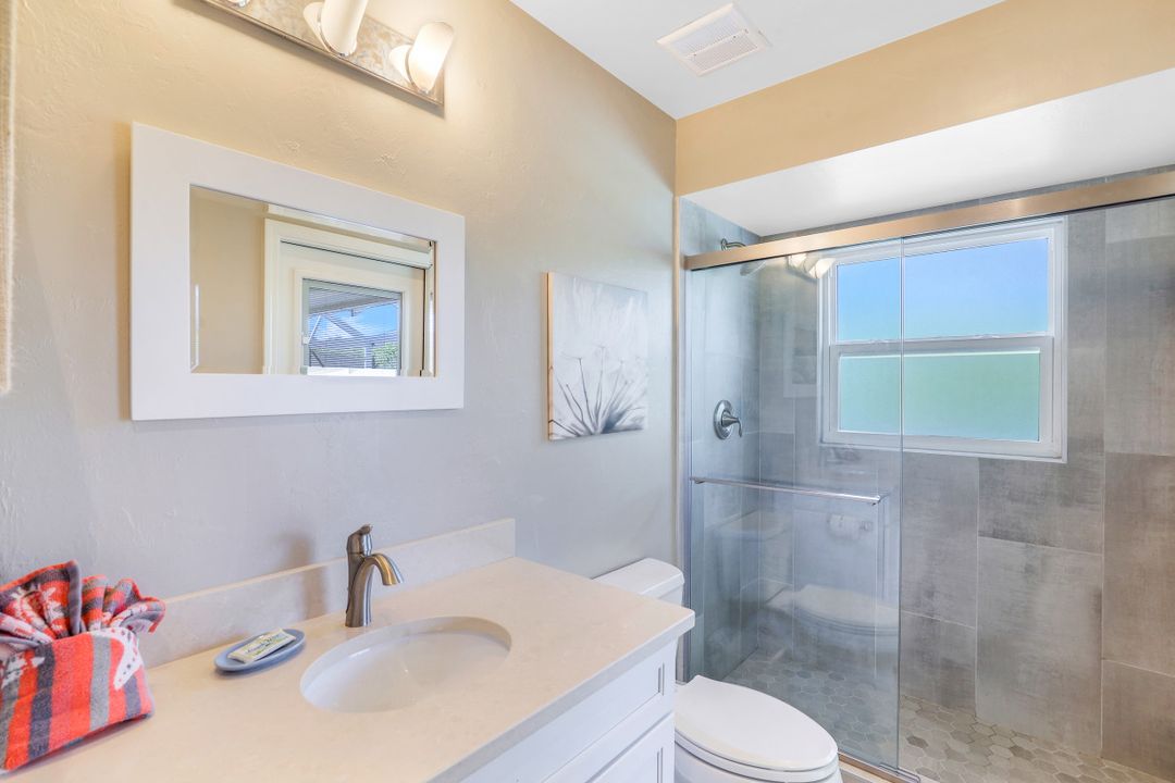 841 Seagrape Dr, Marco Island, FL 34145