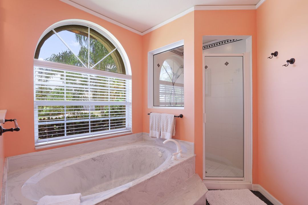 951 Olive Ct, Marco Island, FL 34145