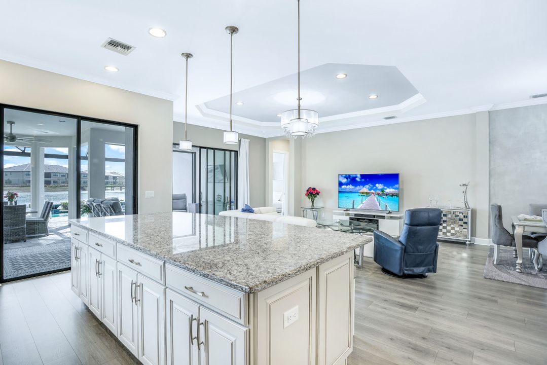 9588 Montelanico Loop, Naples, FL 34119