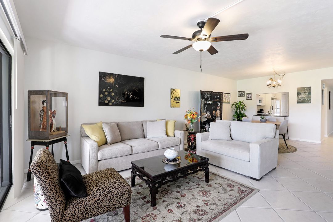 1812 Kings Lake Blvd #103, Naples, FL 34112
