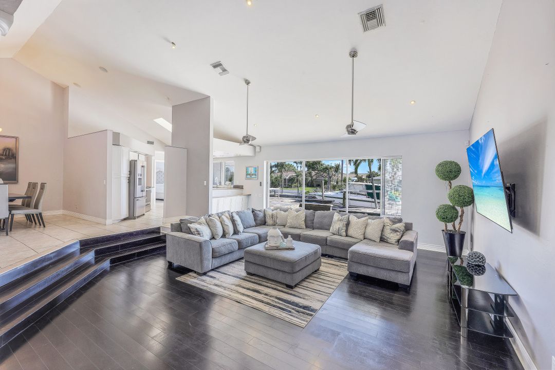 1004 Wittman Dr, Fort Myers, FL 33919