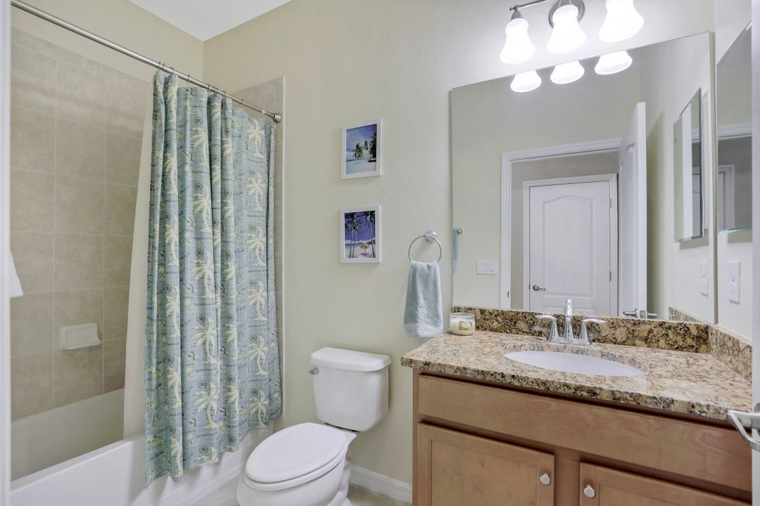 3618 Treasure Cove Cir, Naples, FL 34114