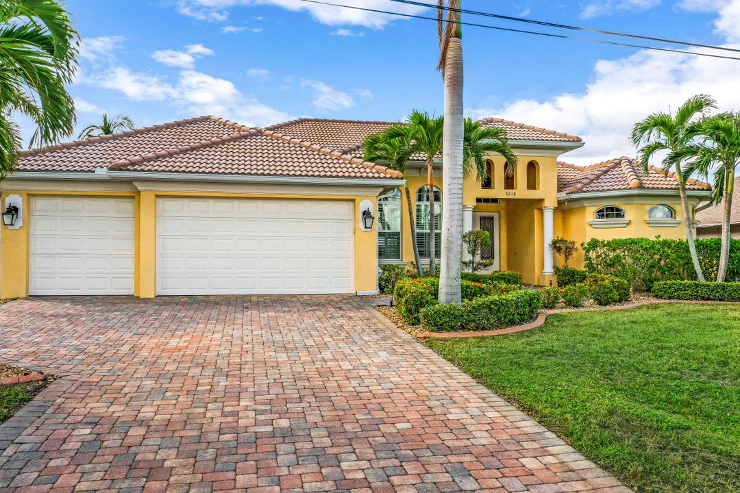 5248 SW 18th Ave, Cape Coral, FL 33914