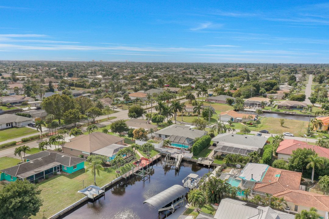 2929 SE 20th Ave, Cape Coral, FL 33904