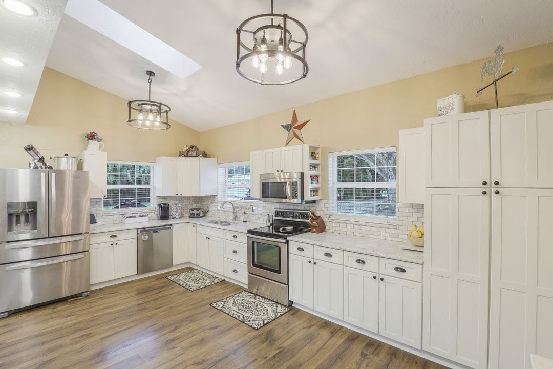 1313 Driftwood Dr, North Fort Myers, FL 33903