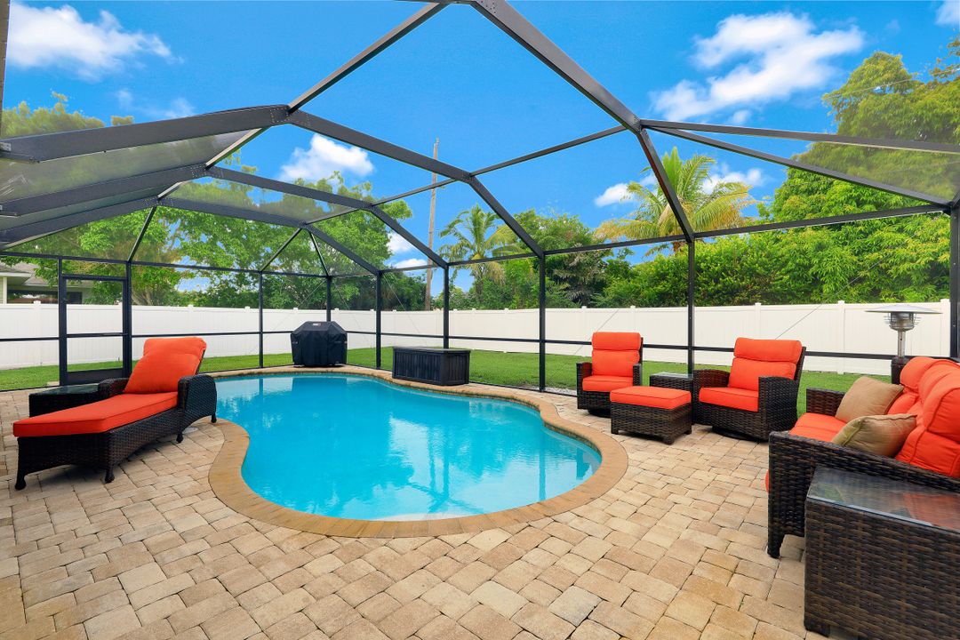 3006 SW 1st Pl, Cape Coral, FL 33914