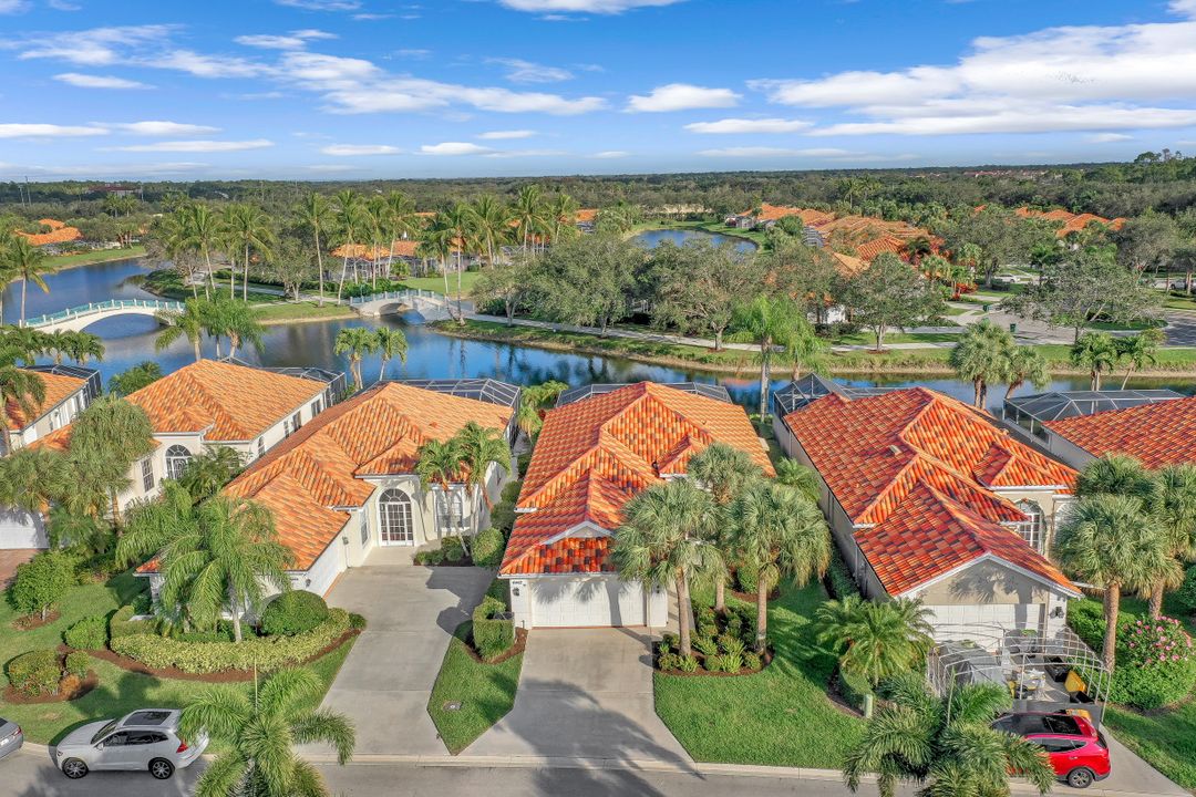 4462 Novato Ct, Naples, FL 34109