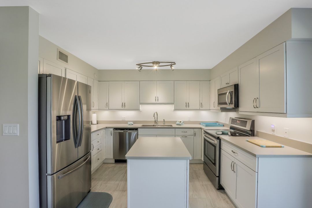 870 S Collier Blvd #101, Marco Island, FL 34145