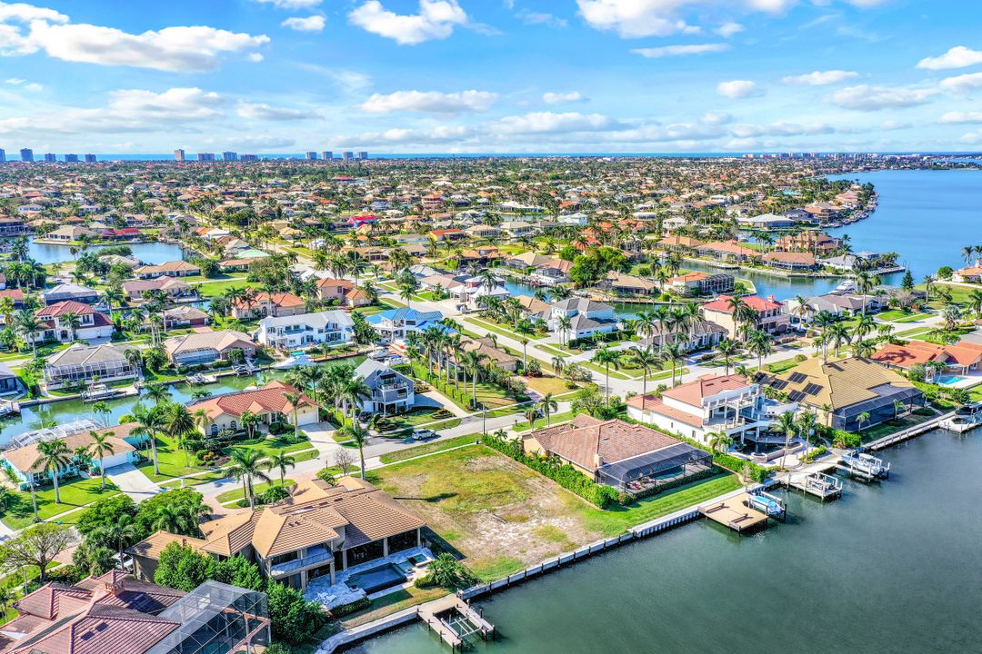 185 Stillwater Ct, Marco Island, FL 34145