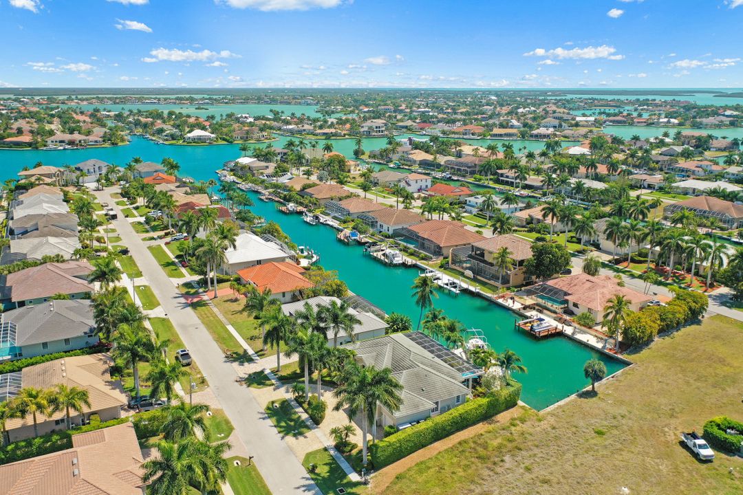 1160 Marlin Ct, Marco Island, FL 34145