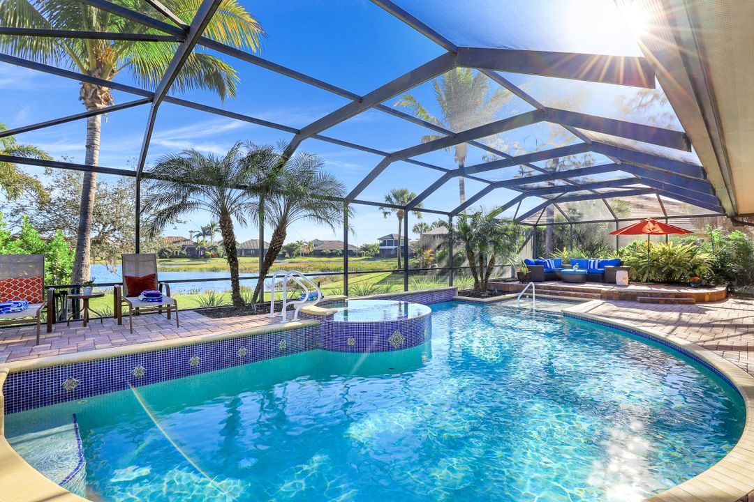 3740 Mossy Oak Dr, Fort Myers, FL 33905