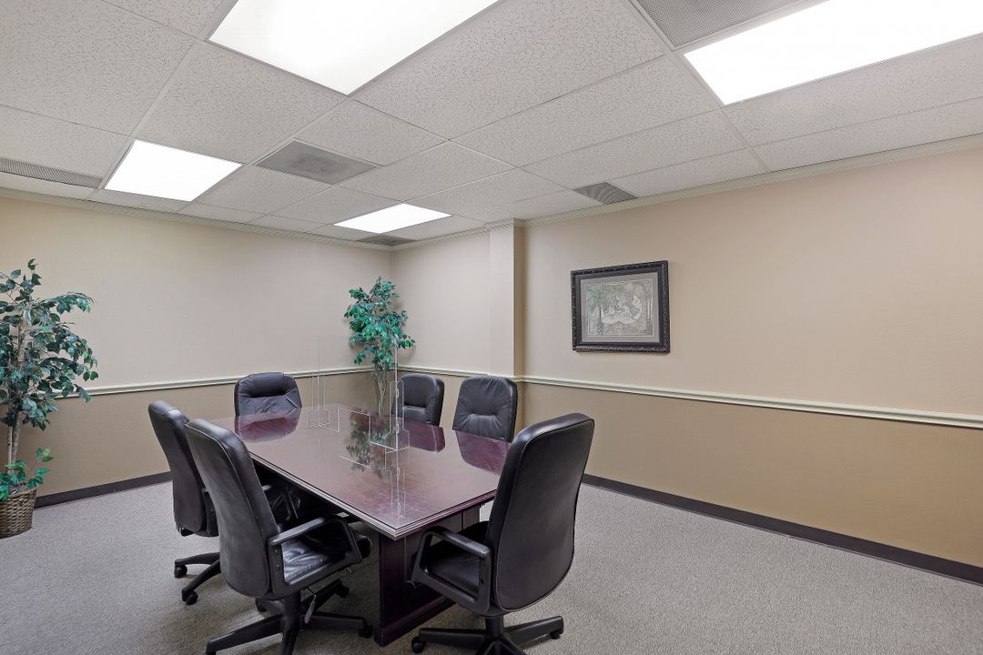 4625 North Fwy, Houston, TX 77022