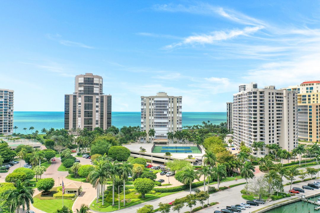 4401 Gulf Shore Blvd N #601, Naples, FL 34103