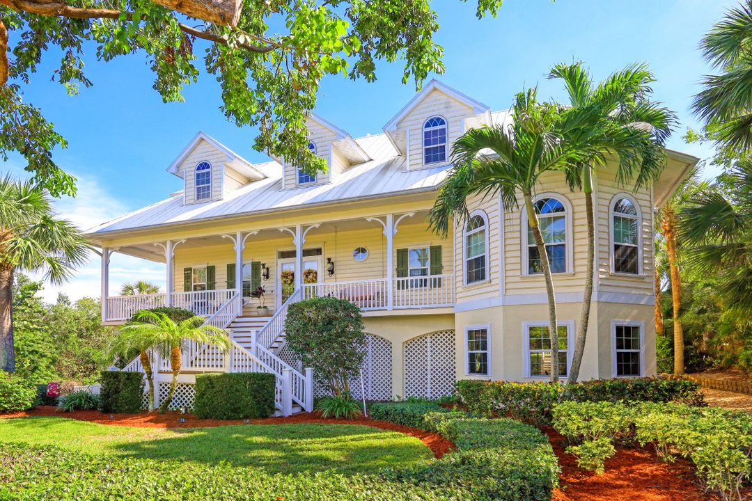 1811 Dade Ct, Marco Island, FL 34145