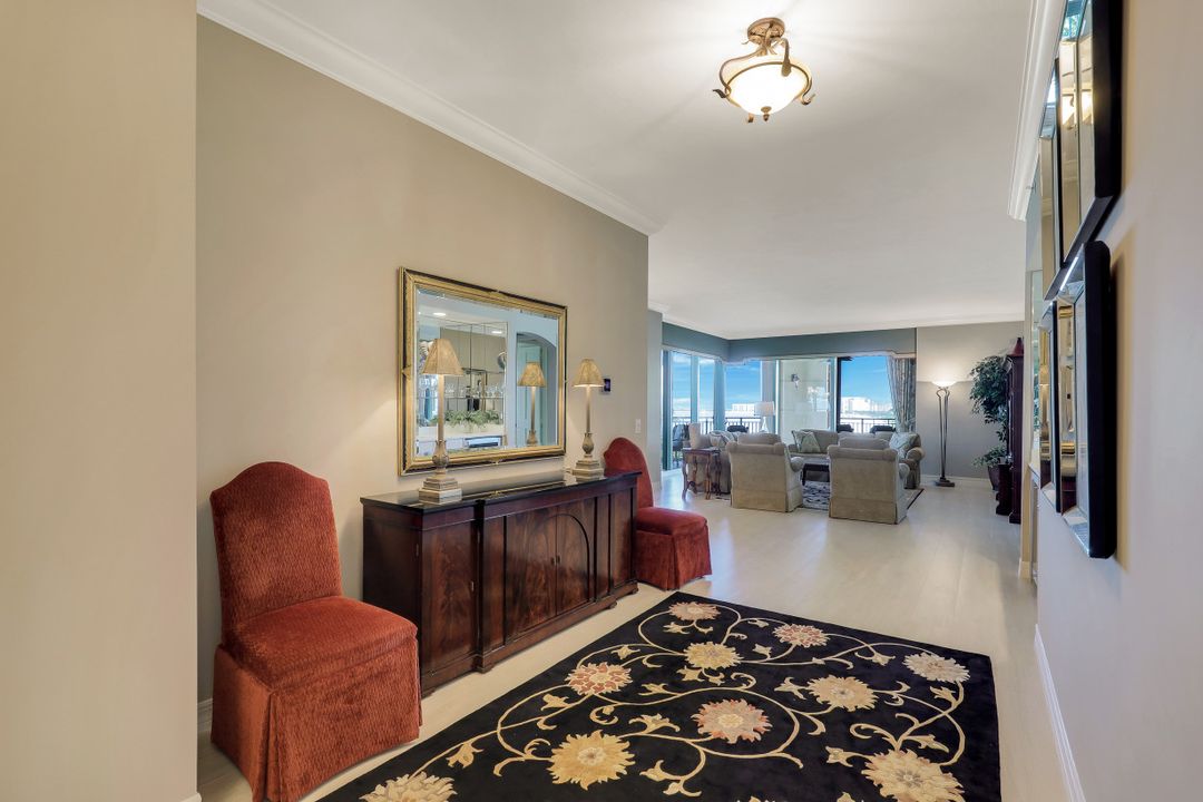960 Cape Marco Dr #401, Marco Island, FL 34145