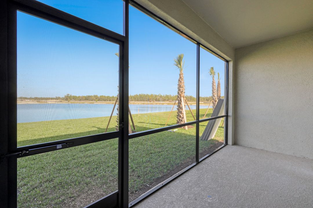 14246 Pine Lodge Ln, Fort Myers, FL 33913