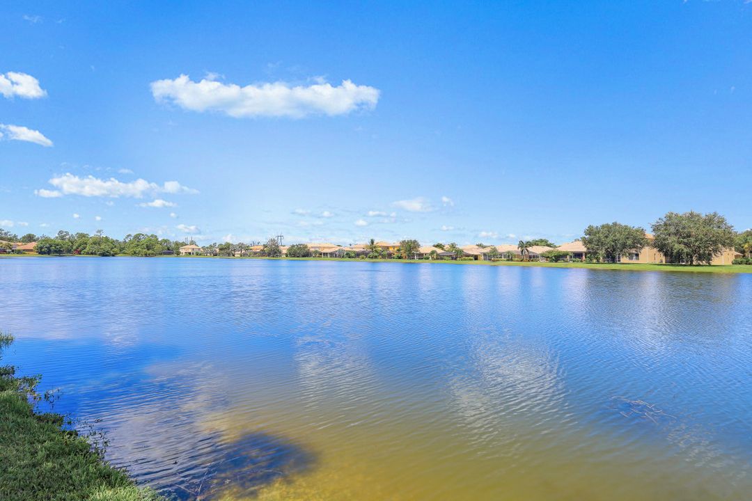 12493 Pebble Stone Ct, Fort Myers, FL 33913