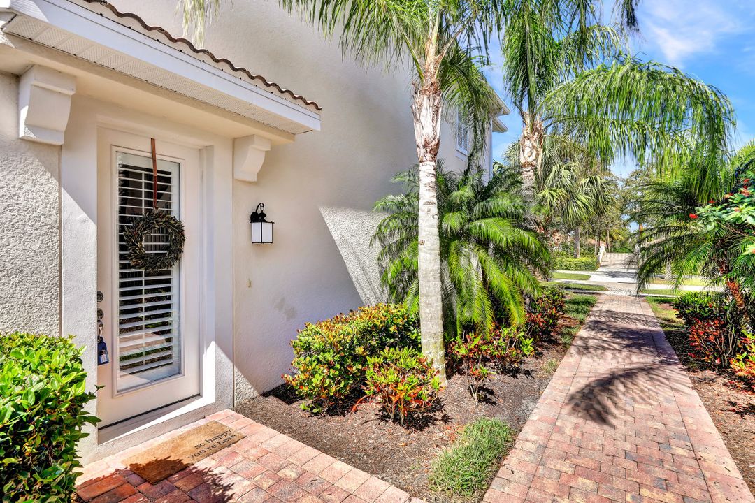 15247 Laughing Gull Ln, Bonita Springs, FL 34135